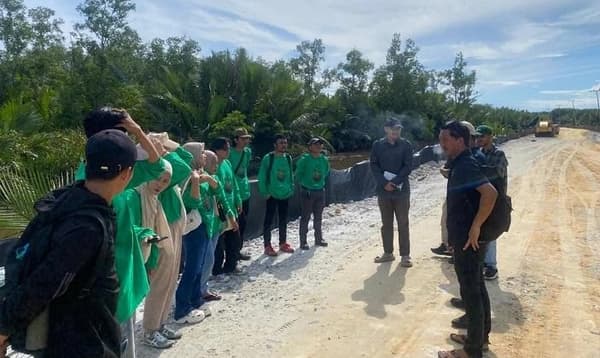 Rawa Singkil Jadi Laboratorium Alam: Ekowisata Burung Migran Berbasis Sains