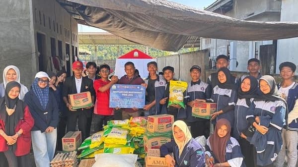 1,5 Ton Logistik dari Pelajar Pidie Jaya untuk Dapur Umum Korban Banjir