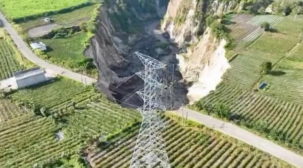 Lubang Raksasa di Aceh Tengah Bukan Sinkhole, BRIN Sebut Longsor