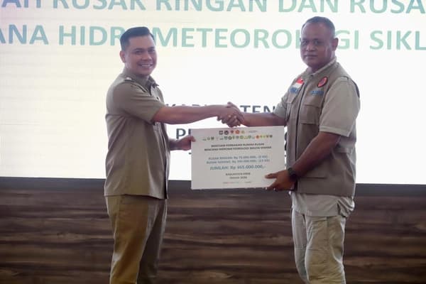 Warga Pidie Terima Dana Rehabilitasi Rumah Rusak Akibat Siklon Senyar