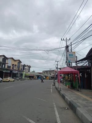 Kabel Internet Semrawut di Banda Aceh, DPRK Desak Pemko Tertibkan Provider