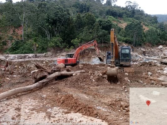
						 PUPR Aceh Lanjutkan Pembersihan Longsoran di Ruas Peureulak–Lokop–Batas Gayo Lues 
					