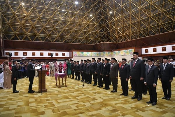 Mualem Reshuffle 25 Pejabat Eselon II untuk Percepat Pembangunan Aceh