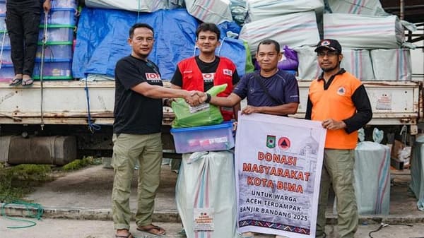 Warga Bima Salurkan Donasi untuk Korban Banjir Aceh Tamiang dan Aceh Timur