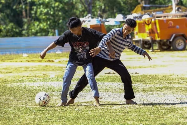 Sekolah Darurat di Tenda untuk Siswa Korban Banjir Aceh Tamiang