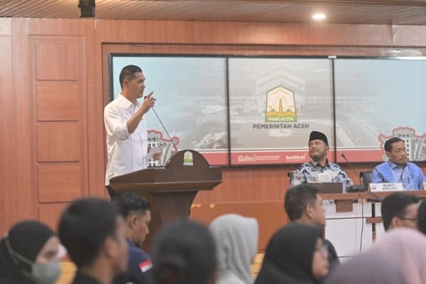
						 Pemerintah Aceh Luncurkan Dashboard Peta Aksi dan Partisipasi Masyarakat untuk Penanggulangan Bencana 
					
