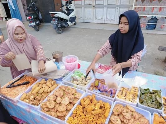 Pedagang Takjil Aceh Timur Dilarang Jualan Sebelum Jam 3 Sore