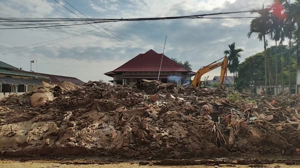 Dua Bulan Pascabanjir, Warga Aceh Tamiang Masih Berjuang di Pengungsian