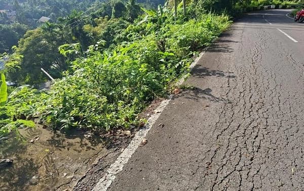 Jalan Tinjau Alam - Aneuk Laot Ditutup, Warga Sabang Harus Gunakan Jalur Alternatif