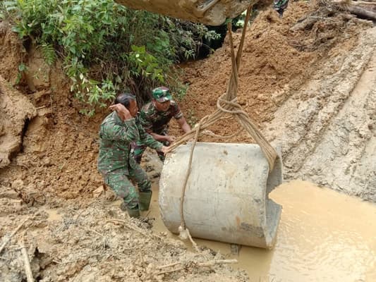 TNI TMMD Nagan Raya Bangun Air Bersih, Jalan, dan RTLH di Beutong