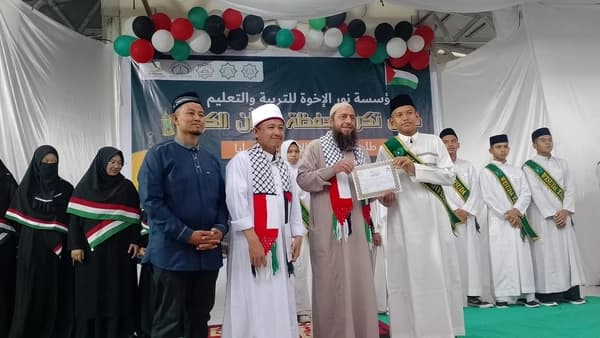 Syekh Palestina Kunjungi Nagan Raya, Galang Donasi Rp24 Juta untuk Palestina