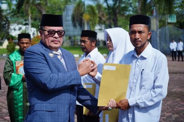 326 Tuha Peut Nagan Raya Dilantik, Bupati TRK Tekankan Peran Strategis