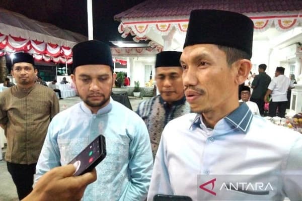 Pedagang Aceh Barat Diterbitkan Satpol PP karena Jual Makanan Sebelum Waktu Buka Puasa