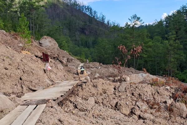 Warga Gayo Setie Terisolir Pascabencana, Akses Jalan Belum Pulih