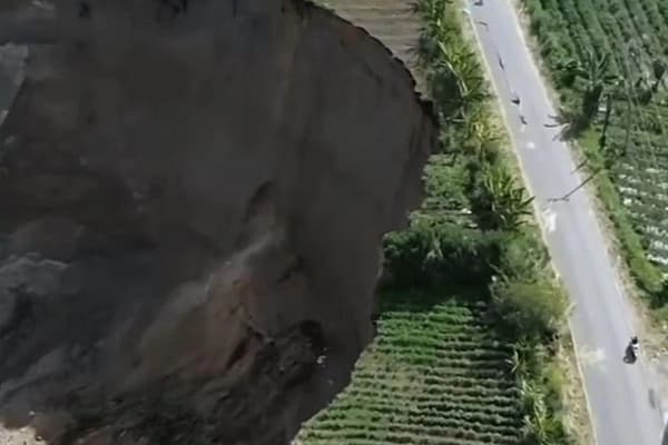 Sumur Bor 70 Meter Atasi Lubang Raksasa Ketol, Air untuk Irigasi Petani