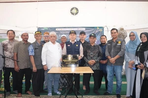 USK Bangun Meunasah dan Berikan Bantuan Ekonomi untuk Warga Pidie Jaya Pasca Banjir