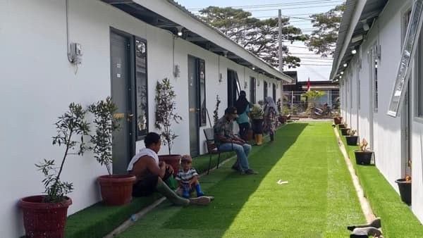 Anak Pengungsi Huntara Aceh Tamiang Sulit Akses Sekolah Akibat Jarak Jauh