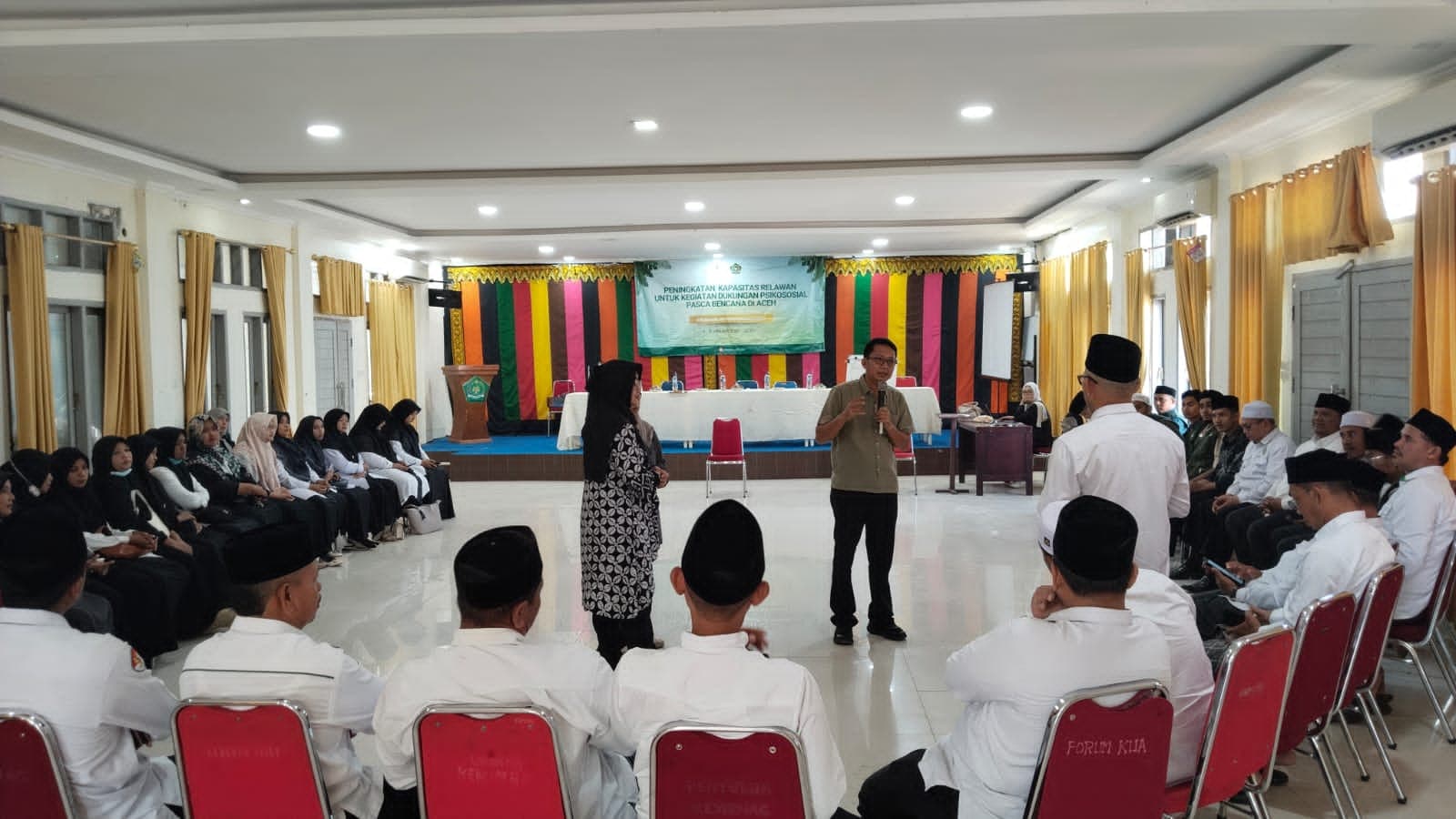Kemenag Pidie Jaya Latih Relawan Psikososial untuk Warga Pasca Bencana