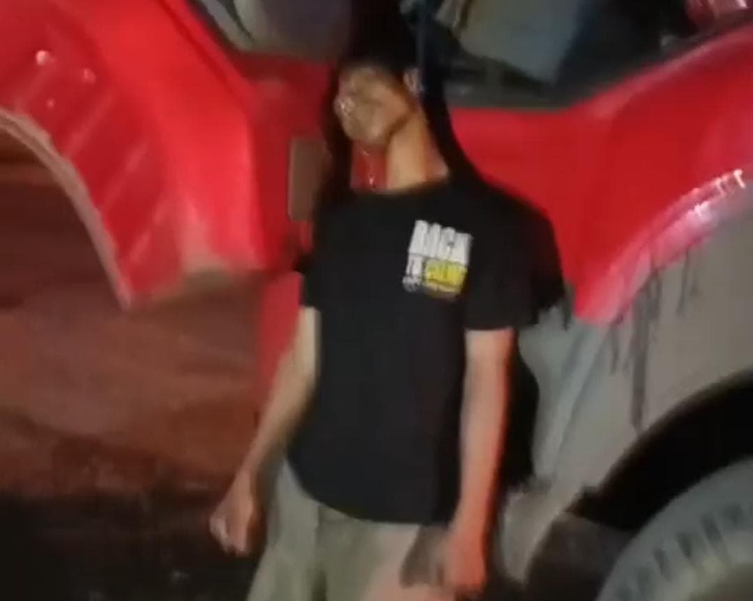 Pria Terjerat Tali Nilon di Truk Depan Masjid Blang Muko Nagan Raya