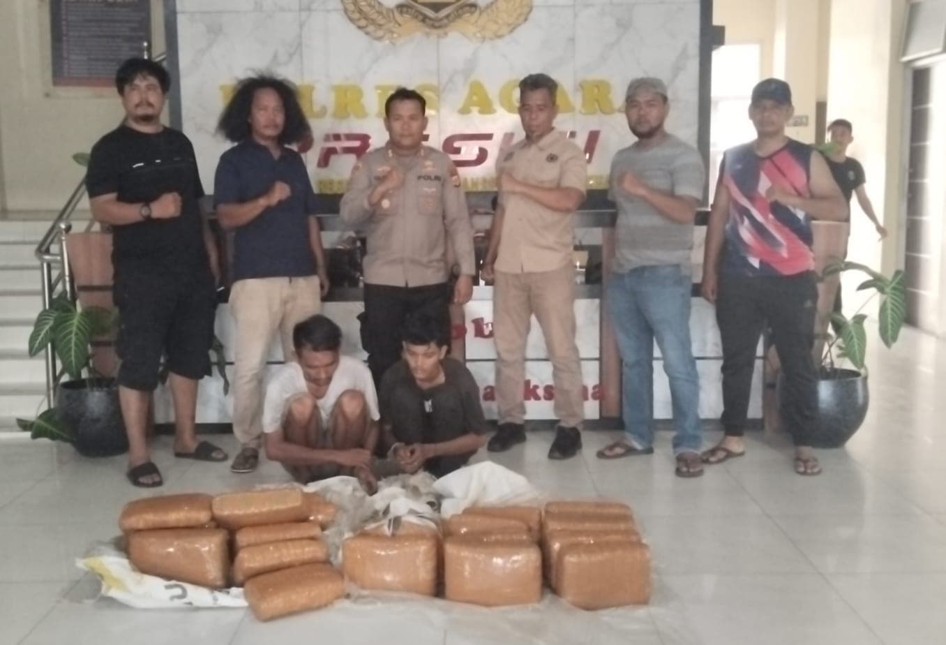 Polisi Tangkap 2 Kurir Ganja di Aceh Tenggara, 50,7 Kg Ganja Ditemukan