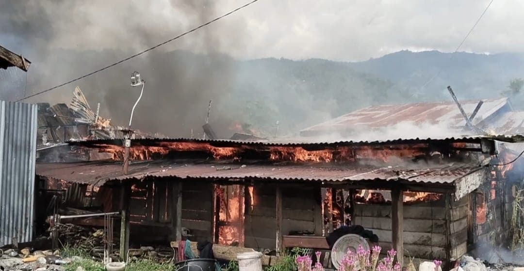 Tiga Rumah Warga Agara Terbakar Jelang Berbuka Puasa, Kerugian Ratusan Juta