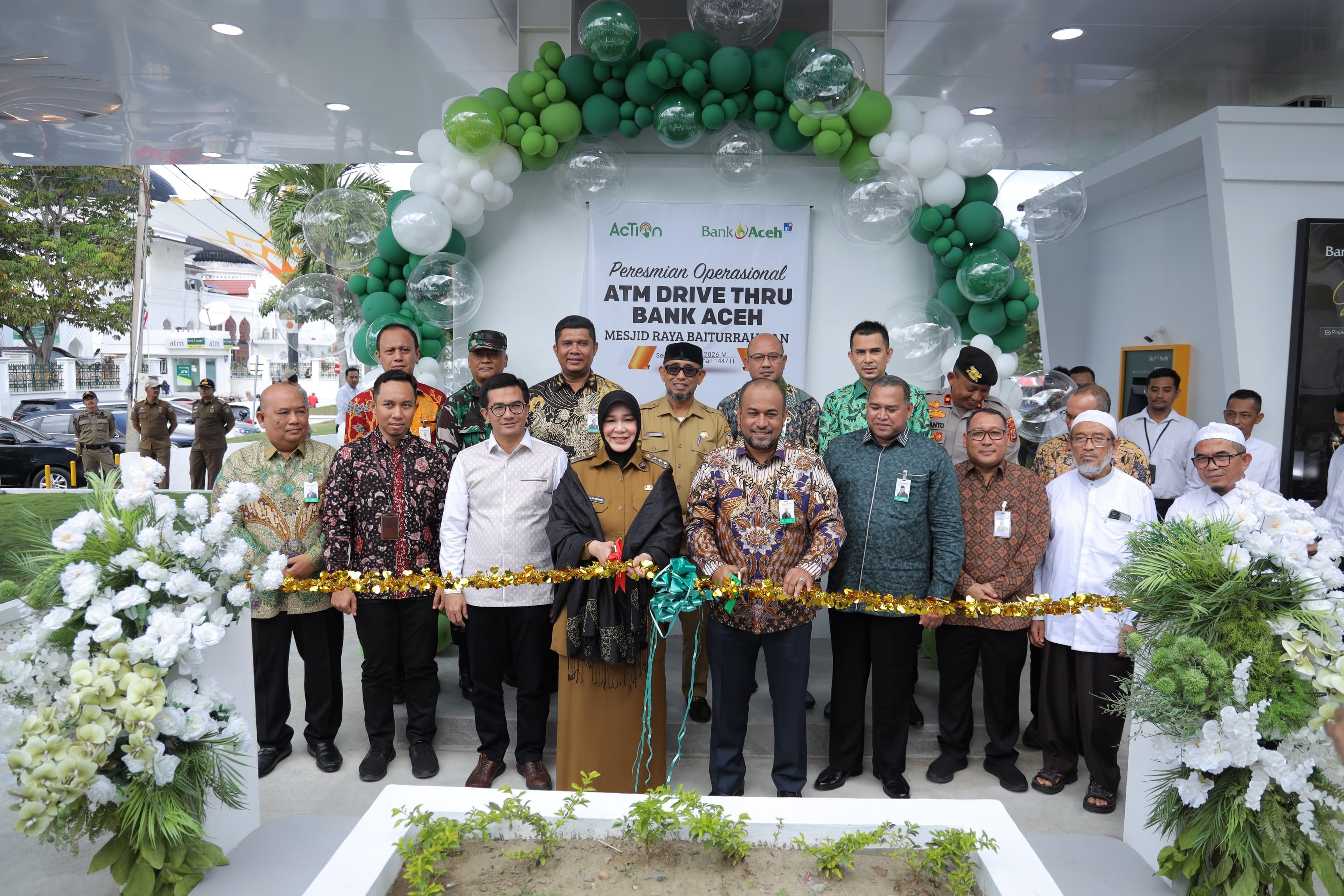 Bank Aceh Luncurkan ATM Drive Thru di Taman Kota Banda Aceh untuk Layanan Cepat