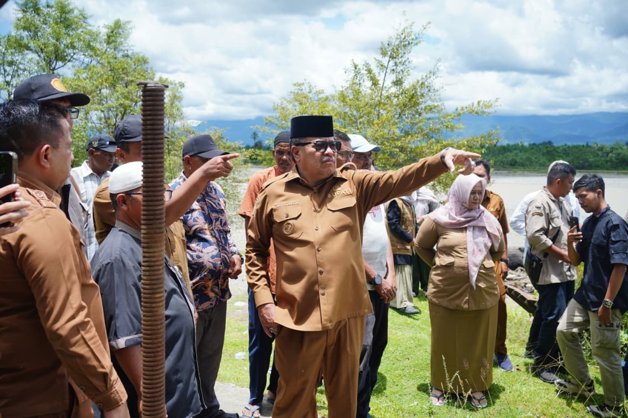 Bupati Nagan Raya Prioritaskan Rehabilitasi Irigasi Lung Tiga untuk Petani