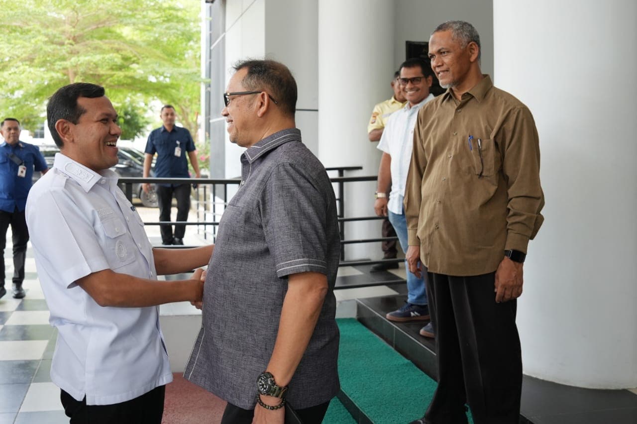 Wagub Aceh Lanjutkan Studi Magister, Rektor USK: Teladan Kepemimpinan Berbasis Pendidikan