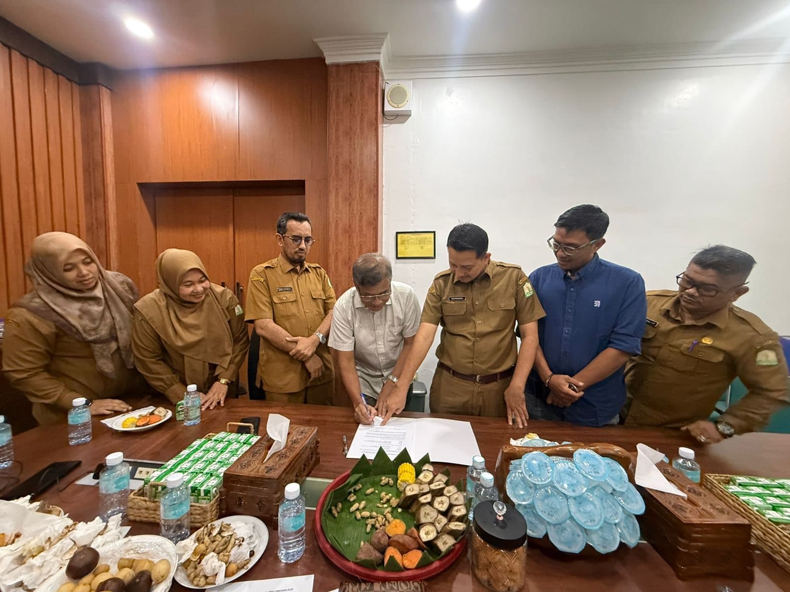 KopDes Geuceu Komplek Gandeng Dinas Peternakan Aceh Distribusikan Telur Saree