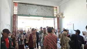 Bansos Rp8 Juta Cair untuk Penyintas Pidie Jaya, Pemkab Salurkan Stimulan Ekonomi Tahap I