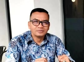 Kadisdik Gayo Lues Imbau Orangtua Jaga Anak Seberangi Sungai Pining Pasca Jembatan Roboh
