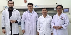 Peneliti UIN Ar-Raniry Kembangkan Baterai Ramah Lingkungan Berbasis Tumbuhan