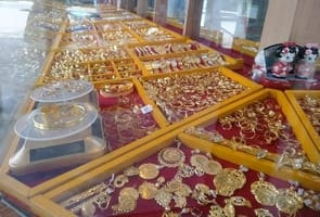 Harga Emas London di Aceh Barat Daya Tembus Rp8 Juta per Mayam dalam Satu Jam