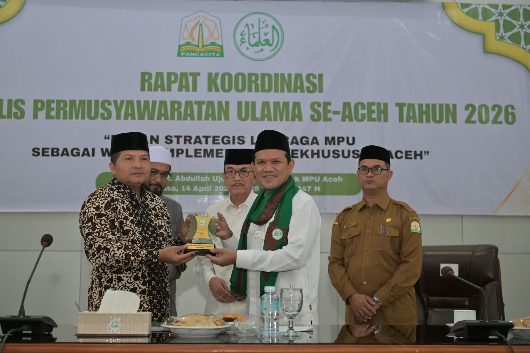 Wagub Aceh Buka Rakor MPU se-Aceh 2026, Tekankan Peran Strategis Ulama dalam Menjaga Syariat dan Stabilitas Sosial