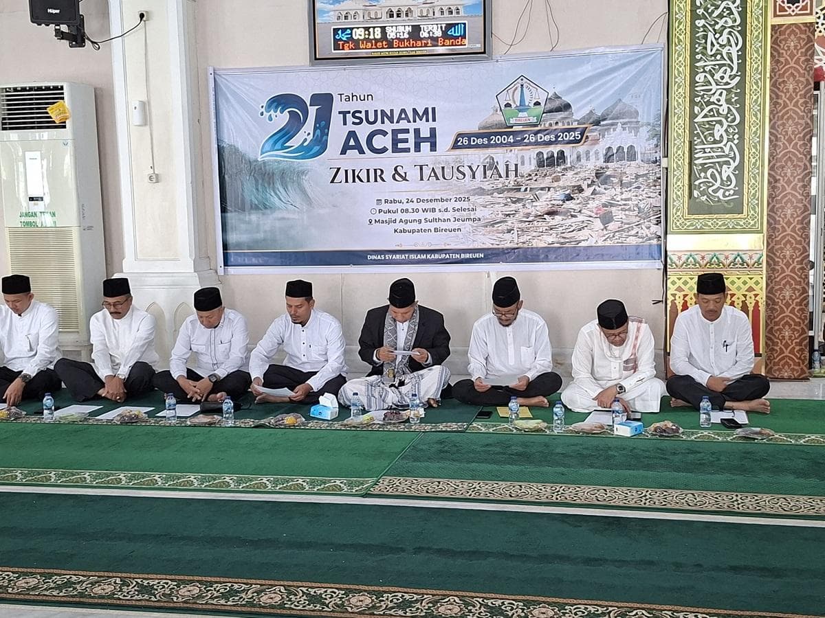 Peringatan 21 Tahun Tsunami Aceh, Ratusan Warga dan ASN Bireuen Gelar Zikir Bersama