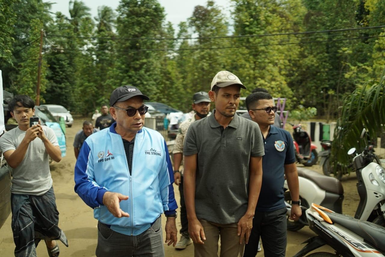 DPR Minta Rehab-Rekon Banjir Aceh Libatkan Kontraktor Lokal dan Korban