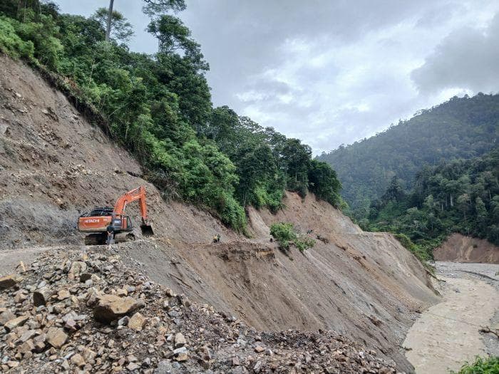 BPJN Aceh Siagakan Alat Berat Cegah Longsor di Gayo Lues Saat Musim Hujan