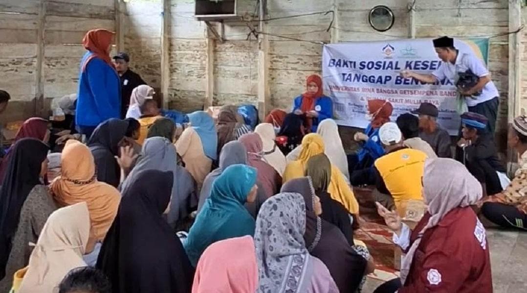 Bakti Sosial Kesehatan UBBG dan RS Mulia Raya Ringankan Beban Warga Aceh Timur Pasca Banjir