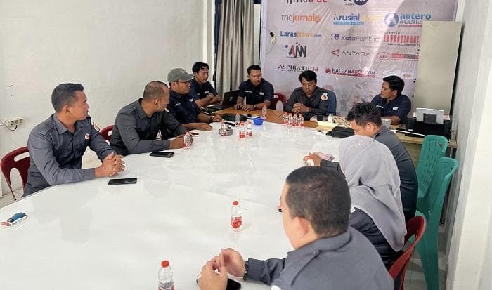 Bawaslu Aceh Selatan Perkuat Kolaborasi dengan Forjias untuk Demokrasi Bersih