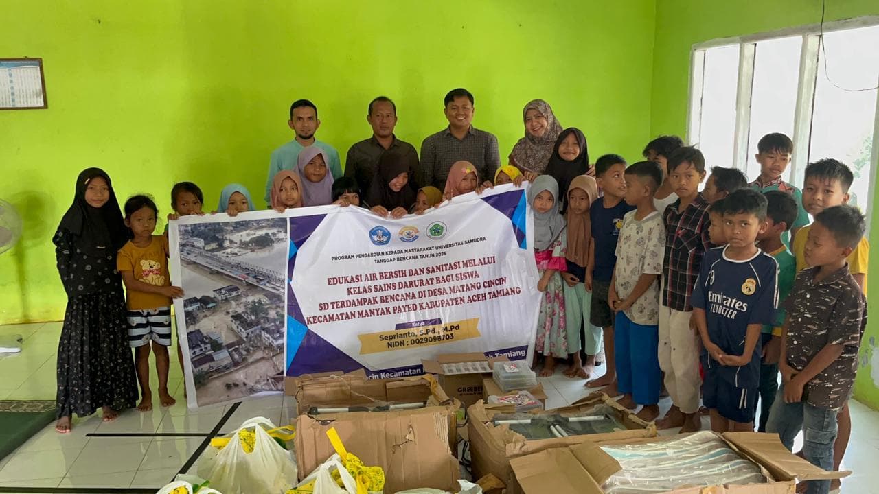 Dosen Unsam Bantu Siswa SD di Aceh Tamiang dengan Hygiene Kits Pasca Bencana