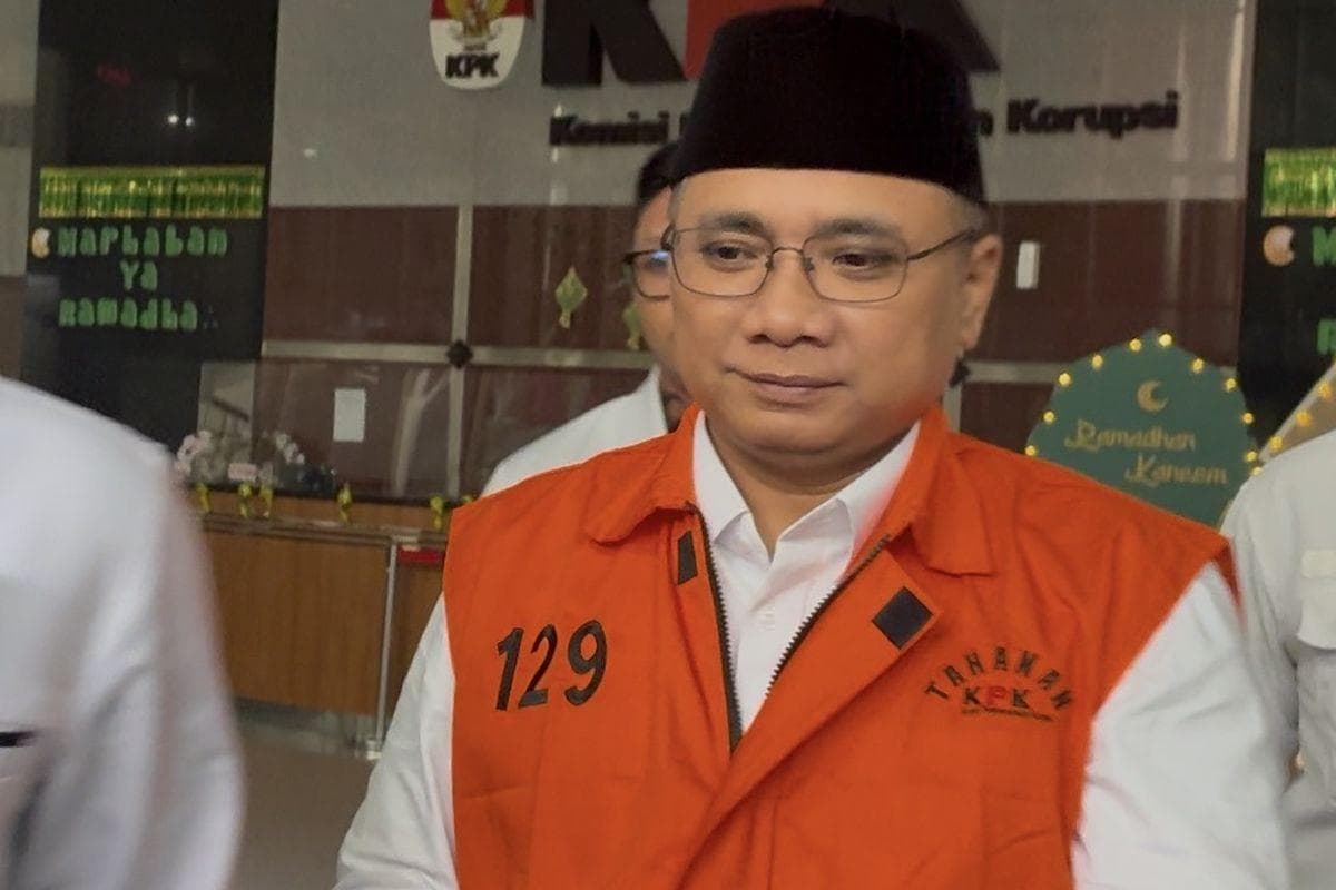 KPK Perpanjang Penahanan Eks Menag Yaqut Cholil Qoumas 40 Hari