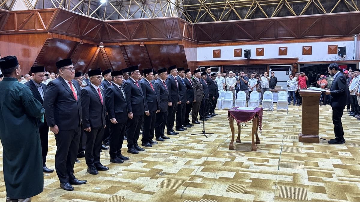 Gubernur Aceh Lantik 25 Pejabat Eselon II untuk Percepat Pembangunan Daerah