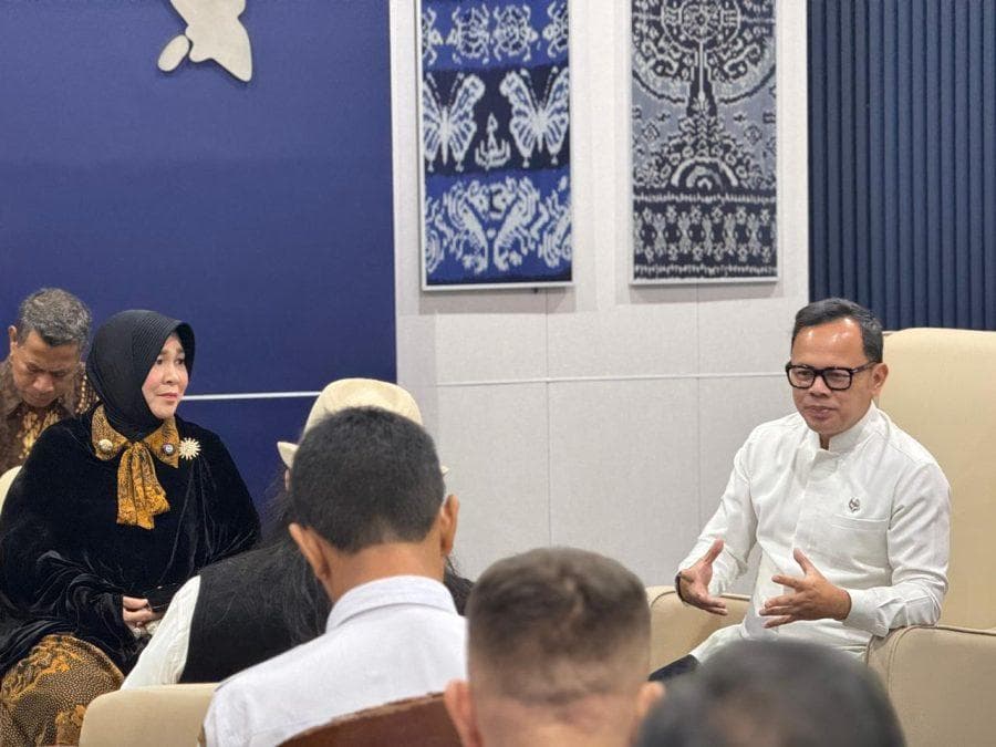 Wali Kota Banda Aceh Bahas Perlindungan Cagar Budaya dengan Wamendagri