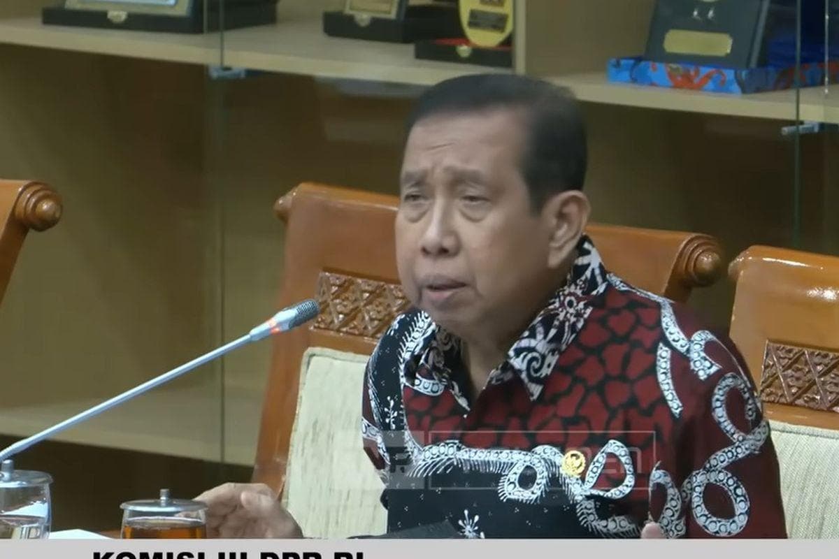 Anggota DPR Kritisi Honor Guru Polri Rp100 Ribu per Jam, Dampak Kualitas Pendidikan