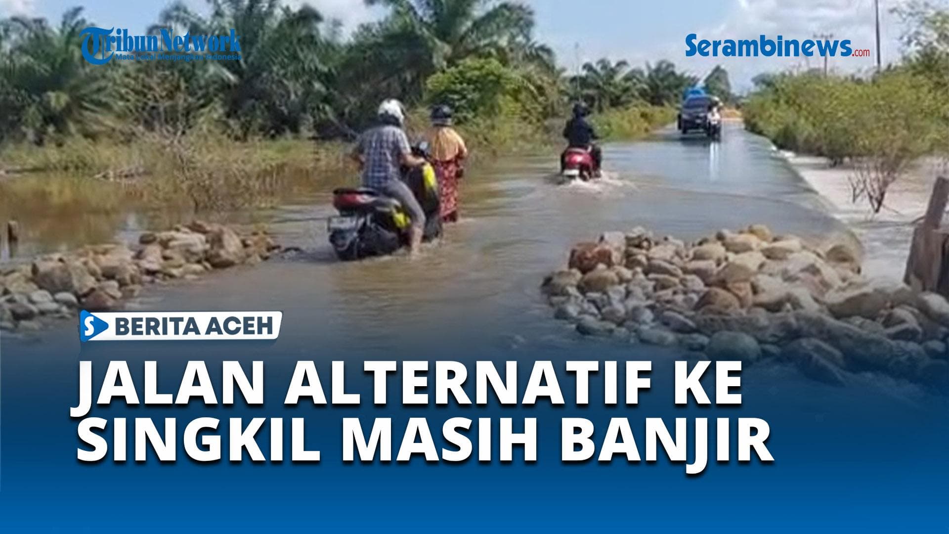 VIDEO Jalan Alternatif ke Singkil Via Jalur Evakuasi Tsunami Masih Tergenang Banjir
