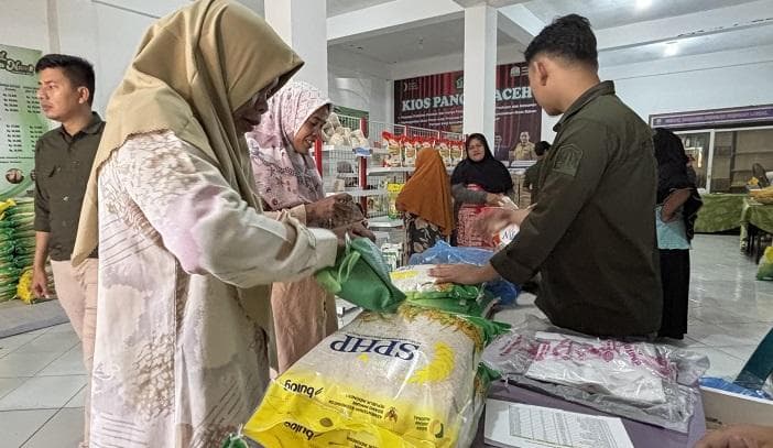 Warga Aceh Antusias Manfaatkan Gerakan Pangan Murah Menjelang Ramadhan