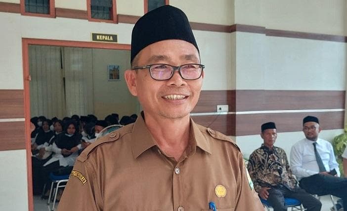 Dua Sekolah di Bireuen Masih Terkena Lumpur Pasca Banjir, Belajar Terganggu