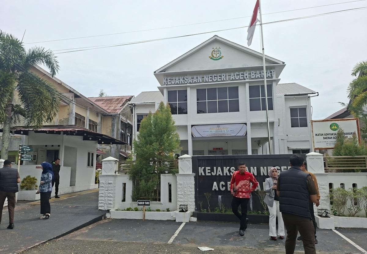 Anggota DPRA Aceh Dieksekusi 8 Bulan Penjara Kasus Kekerasan Anak