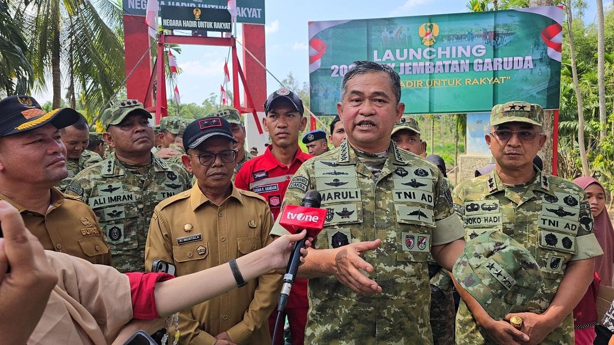 TNI AD Bangun 11 Jembatan Gantung di Aceh untuk Akses Wilayah Terisolasi