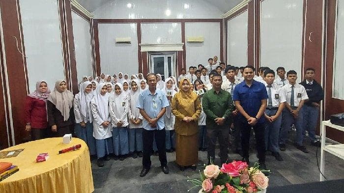 Kejati Aceh Ingatkan Bahaya Cyberbullying pada Remaja di Banda Aceh